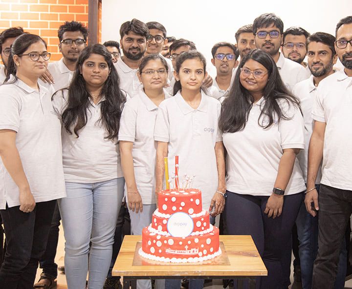 cheerful-celebration-of-digipay-event-s1