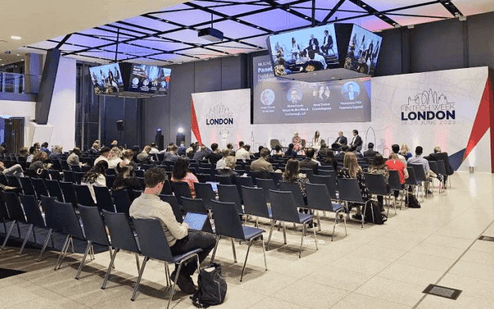digipay-guru-at-fintech-week-london-2023-image-2